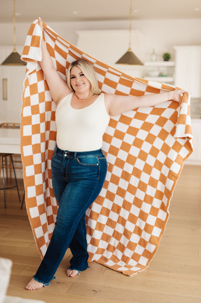 Penny Blanket Single Cuddle Size in Copper Check-Bags- Simply Simpson's Boutique is a Women's Online Fashion Boutique Located in Jupiter, Florida