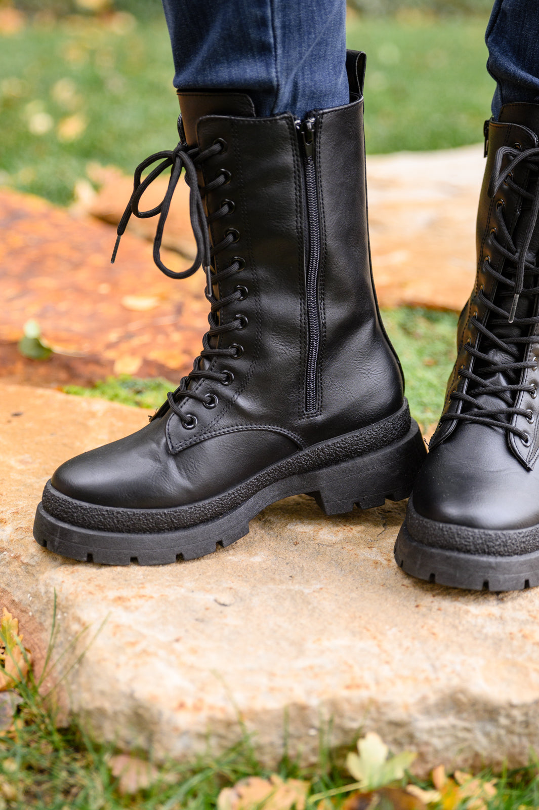 Fresh Feels Combat Boots In Black-Shoes- Simply Simpson's Boutique is a Women's Online Fashion Boutique Located in Jupiter, Florida