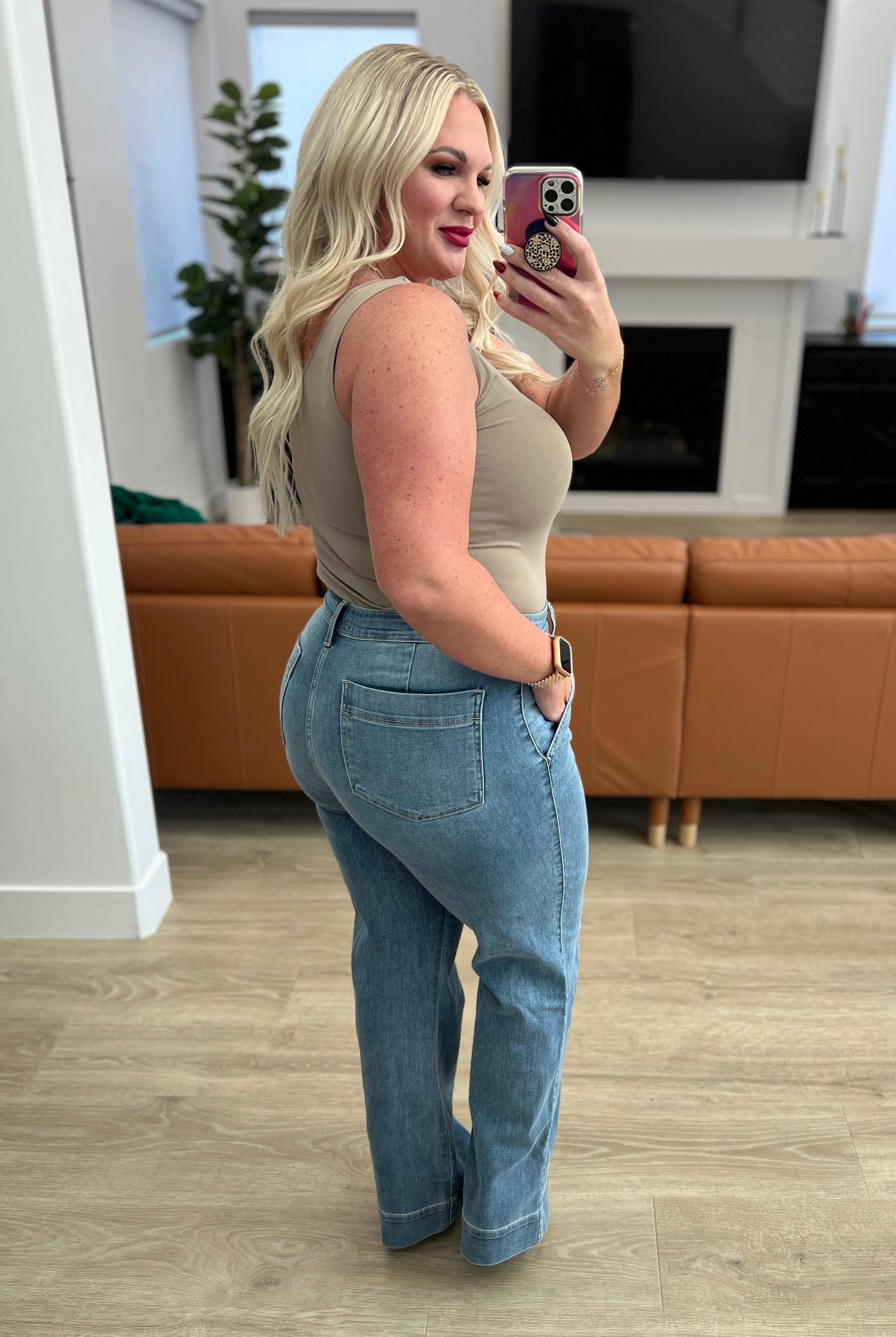 Mindy Mid Rise Wide Leg Jeans-Jeans- Simply Simpson's Boutique is a Women's Online Fashion Boutique Located in Jupiter, Florida
