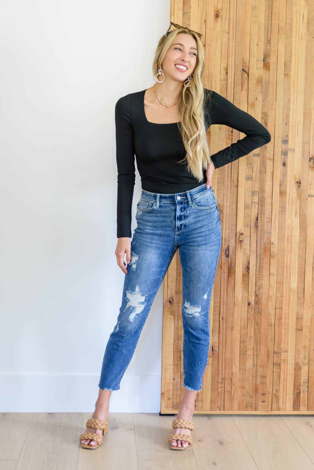Kyla Destroyed Hi Waist Relaxed Fit-Jeans- Simply Simpson's Boutique is a Women's Online Fashion Boutique Located in Jupiter, Florida