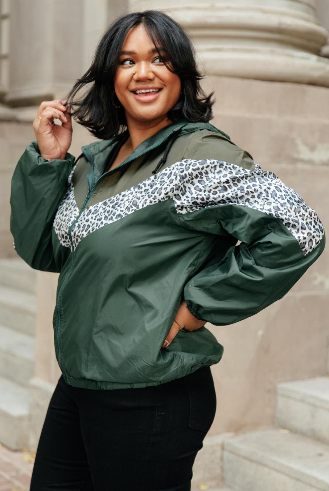 Make Your Move Windbreaker in Olive-Outerwear- Simply Simpson's Boutique is a Women's Online Fashion Boutique Located in Jupiter, Florida