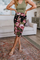 Perfectly Pristine Floral Pencil Skirt-Skirts- Simply Simpson's Boutique is a Women's Online Fashion Boutique Located in Jupiter, Florida