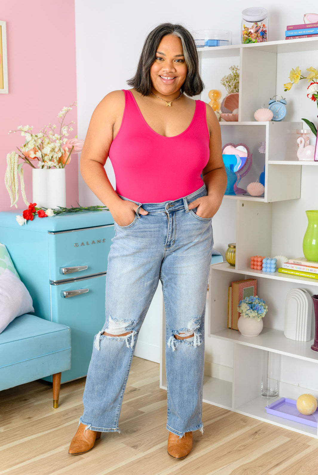 Rose High Rise 90's Straight Jeans in Light Wash-Jeans- Simply Simpson's Boutique is a Women's Online Fashion Boutique Located in Jupiter, Florida