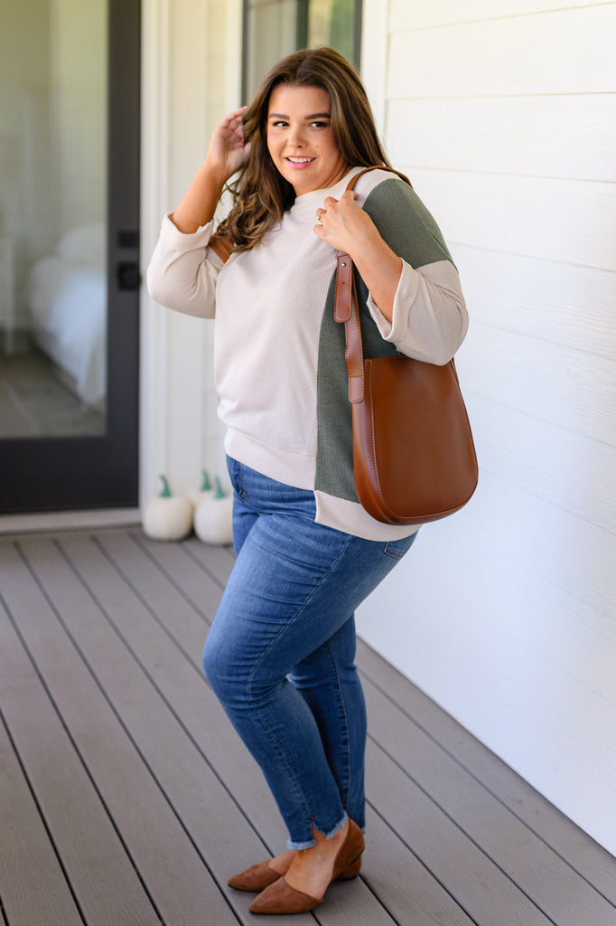 Take the Best Shoulder Bag-Accessories- Simply Simpson's Boutique is a Women's Online Fashion Boutique Located in Jupiter, Florida
