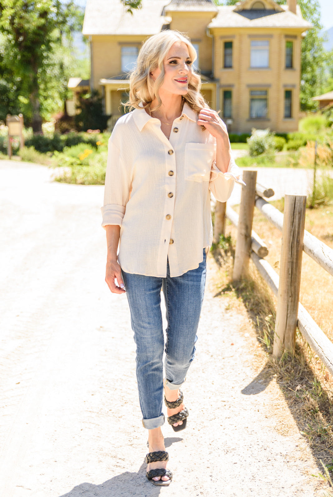 Want The Best Button Up Top-Outerwear- Simply Simpson's Boutique is a Women's Online Fashion Boutique Located in Jupiter, Florida