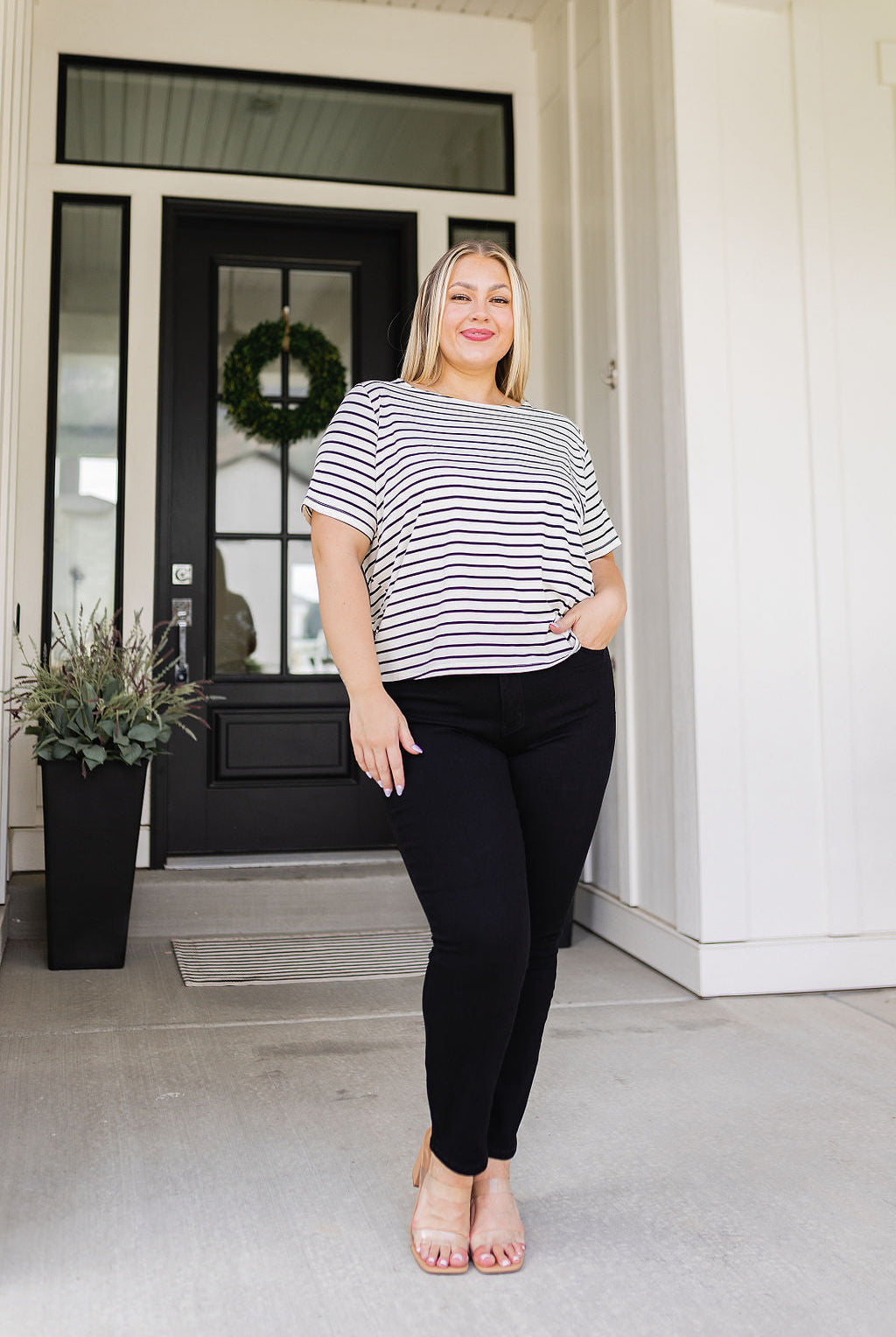 You're My Sweetheart Striped Top-Short Sleeves- Simply Simpson's Boutique is a Women's Online Fashion Boutique Located in Jupiter, Florida